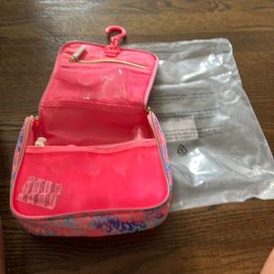 Lilly Pulitzer travel case